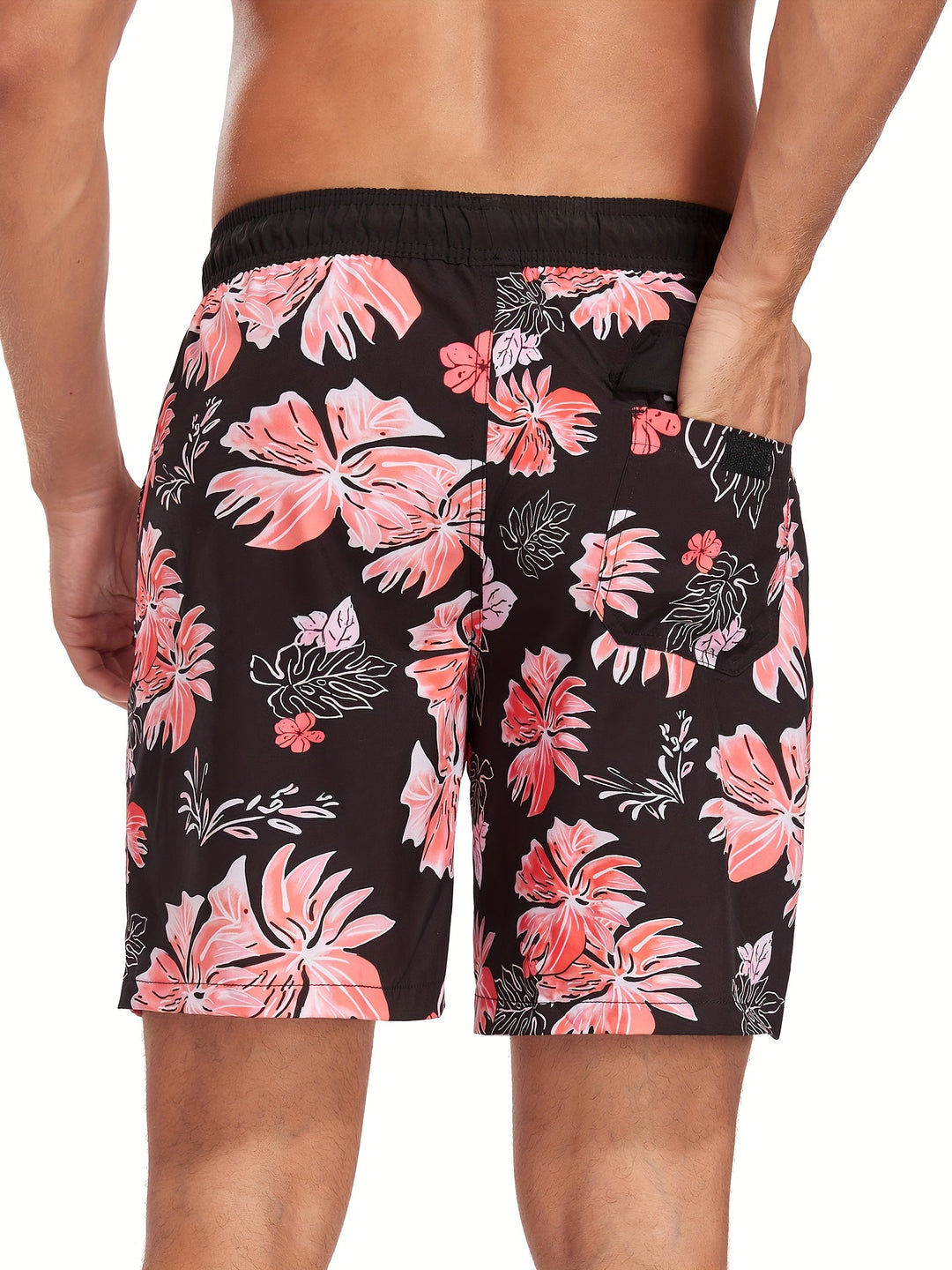 Levendige heren zwembroek met tropische flamingo print. Zomerse strandkleding voor comfortabel zwemmen.