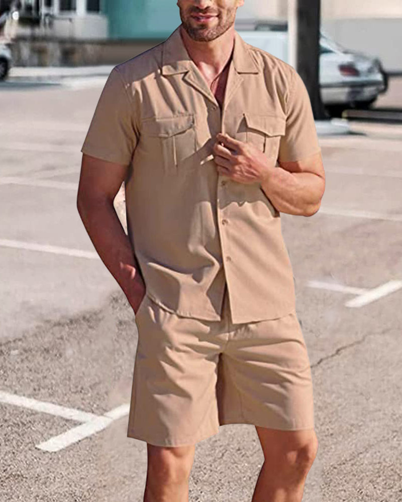 Heren vakantie set: Lichte linnen overhemd- en korte broekcombinatie voor warme lente- en zomerdagen.