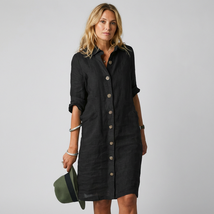 Comfortabele zomerse dames overhemdjurk, casual en stijlvol, ideaal voor diverse gelegenheden.