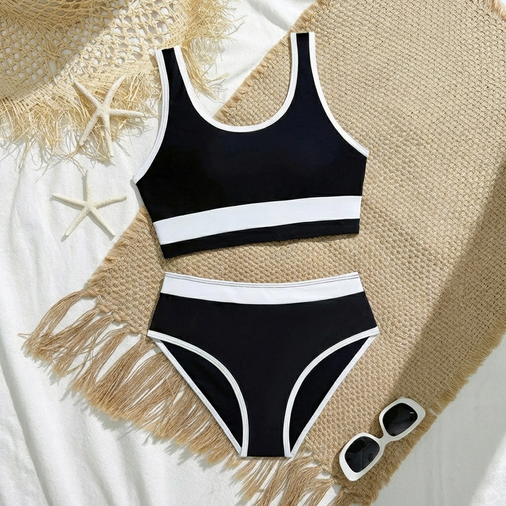Meisjes bikiniset met trendy gekruiste rugbandjes, een must-have voor zomerse zwembad- en strandplezier.