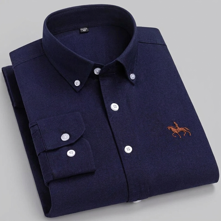 Zakelijk heren overhemd met geborduurd paard, perfect voor kantoor of een stijlvolle casual gelegenheid.