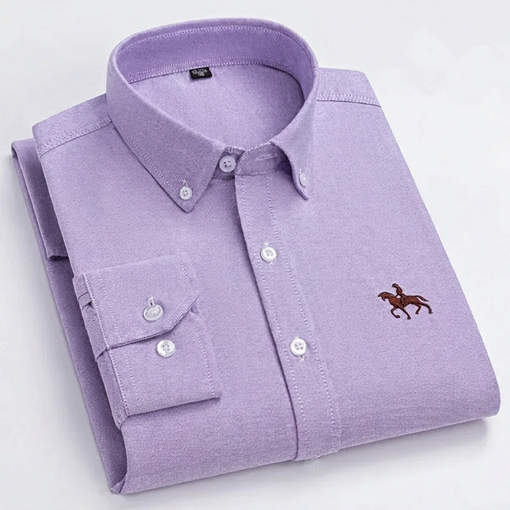 Veelzijdig mannen overhemd, klassieke stijl met elegant geborduurd paard voor elke man.