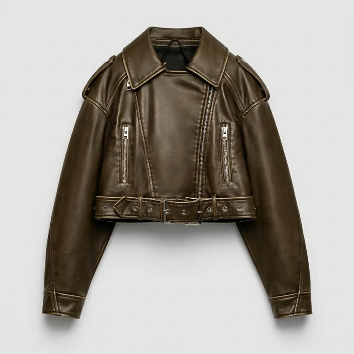 Dames leren cropped jas (PU) in zwart met riem detail. Elegante, getailleerde herfst- en lentejas.