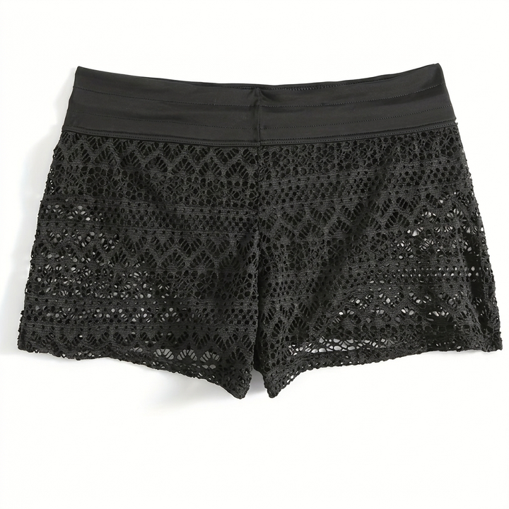 Comfortabele en luchtige dames strandshort met boho design. Trendy casual zomerkleding, geschikt voor strand en vrije tijd.