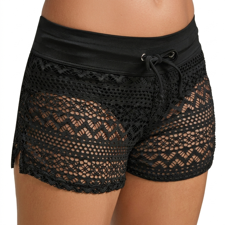 Luchtige dames boho strandshort voor zomerse dagen. Comfortabele casual kleding, ideaal voor strand of vakantie.