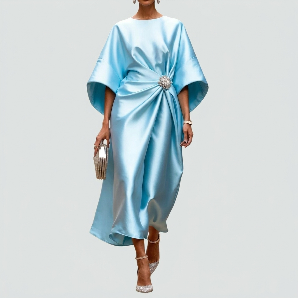Dames gedrapeerde midi-jurk met vleermuismouwen, elegant en stijlvol voor gala of bruiloft.