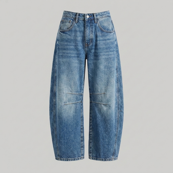 Allseason damesjeans: comfortabele wijde pijpen en hoge taille voor een stijlvolle, veelzijdige look.