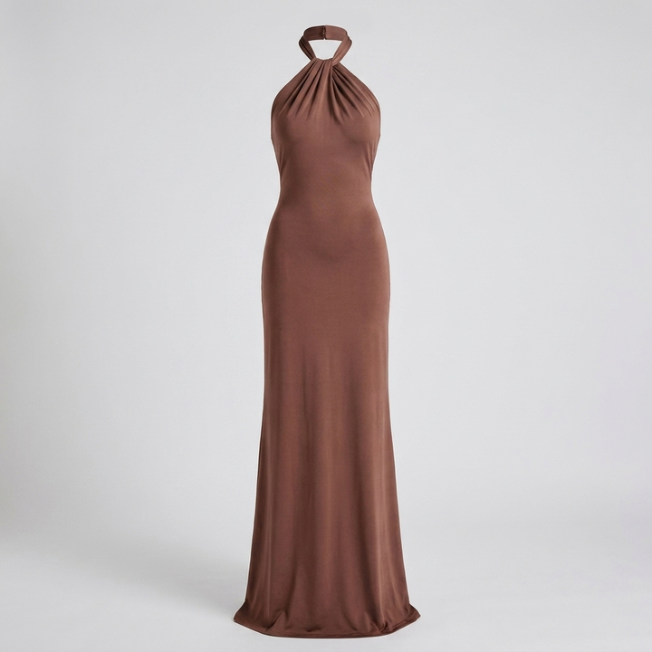 Stijlvolle lichtgroene dames maxi jurk met hoge hals. Tijdloos elegant, geschikt als feestjurk of voor speciale gelegenheden.