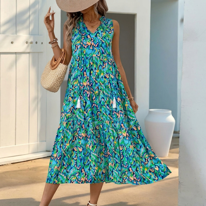 Chique dames A-lijn jurk met V-hals, perfect voor een elegante look. Een veelzijdige aanvulling.