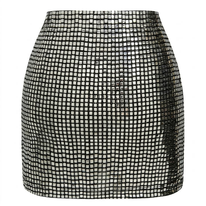 Glamoureuze modieuze dames glitter minirok voor partykleding, met sprankelende zilveren afwerking.