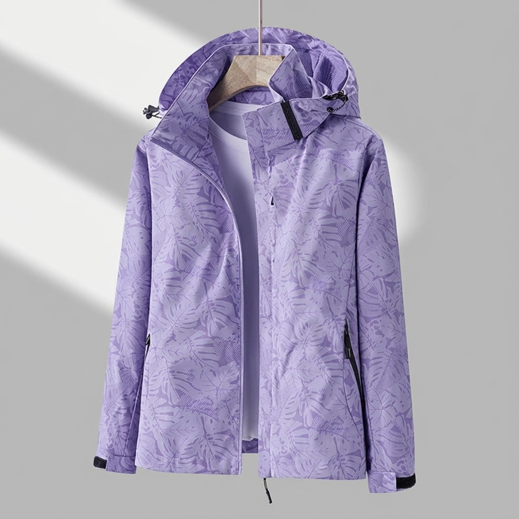 Ademende, winddichte damesjas met capuchon in moderne stijl. Essentiële bovenkleding voor elk weer.