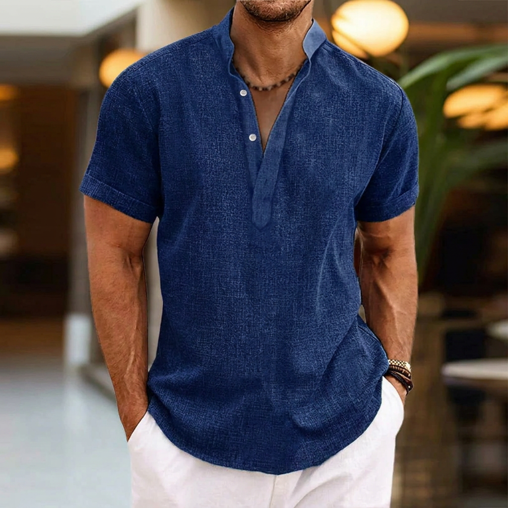 Stijlvol heren V-hals shirt met korte mouwen, perfect voor een elegante casual of zakelijke uitstraling.