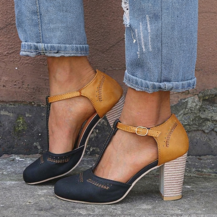 Elegante orthopedische dameshakschoenen voor dagelijks comfort en stijlvolle voetondersteuning.