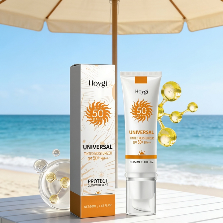 Zachtroze getinte dagcrème SPF50+ textuur, gemakkelijk smeerbaar voor een egale en gehydrateerde huid.