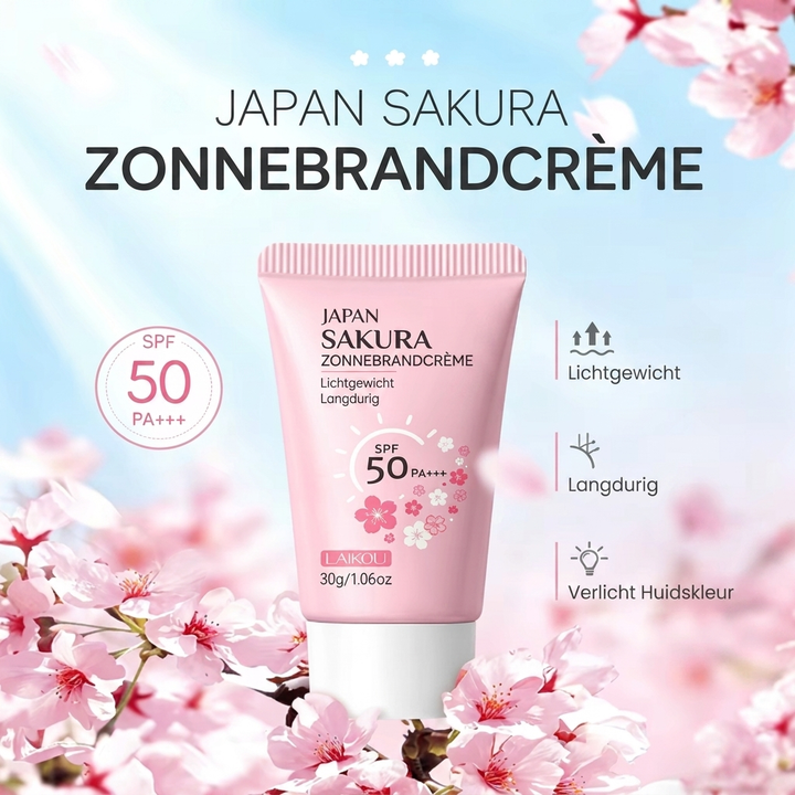 Gezichtszonnebrandcrème SPF 50+ met Sakura. Biedt ultieme UV-bescherming en hydrateert voor een stralende, niet-vette huid.