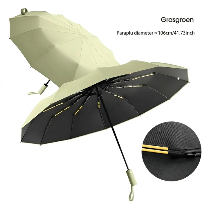 Zwarte, compacte reisparaplu met UV-filter, perfect voor onderweg; past in elke tas.