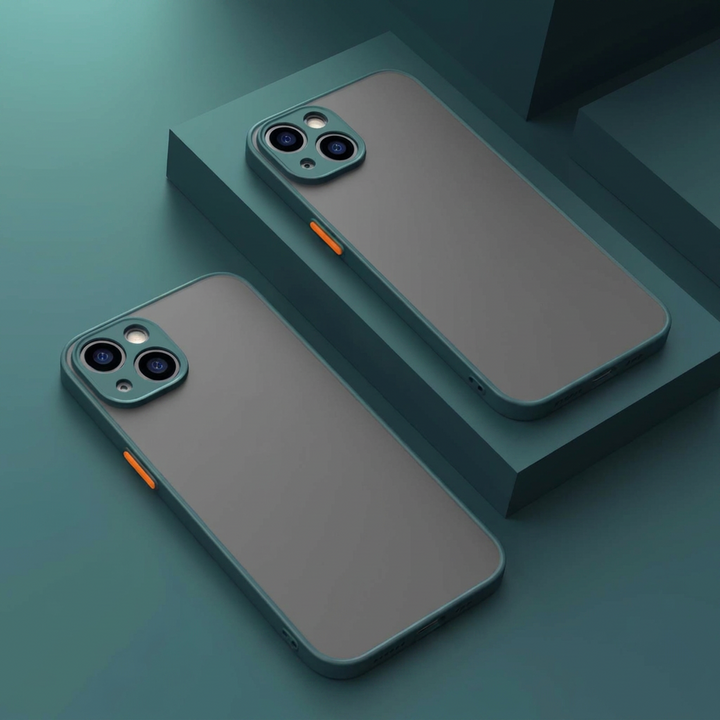 Slanke, doorzichtige telefoonhoes van acryl. Optimale dagelijkse bescherming en een minimalistische look.