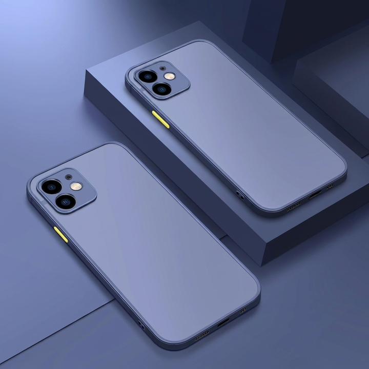 Helder transparant acrylhoesje voor telefoons, biedt lichtgewicht bescherming met een modern design.