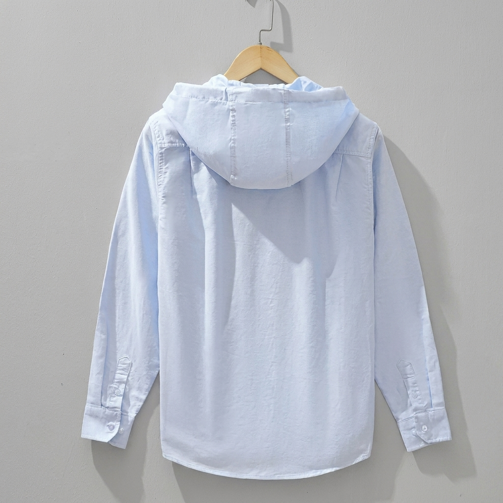 Stijlvol heren jack met capuchon, lichtblauw/wit, modern design, perfect voor een casual outfit.
