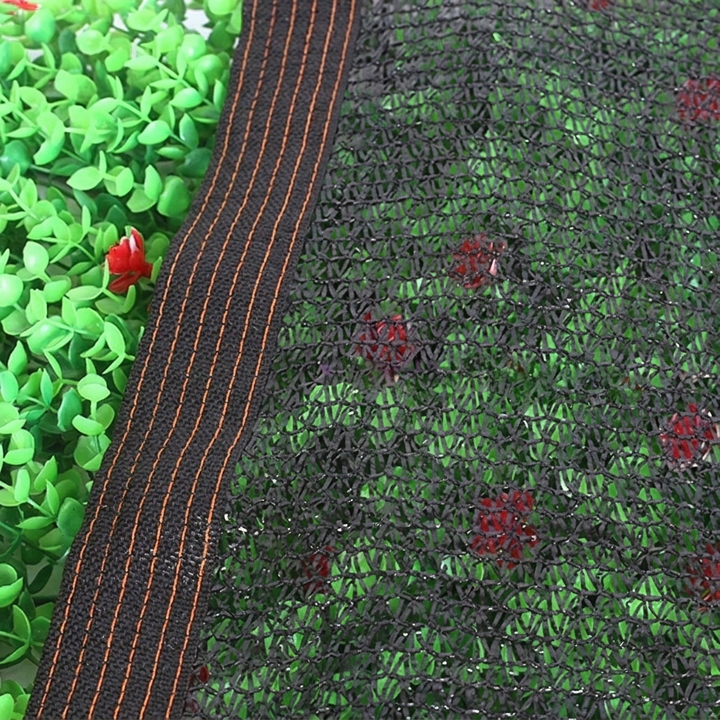 Schaduwnet ideaal voor bescherming van jonge planten of gevoelige gewassen tegen overmatige zon en UV.