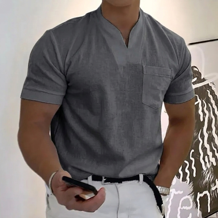 Fitness heren T-shirt CJ26 met korte mouwen en borstzak, perfect voor trainingen en een actieve levensstijl.
