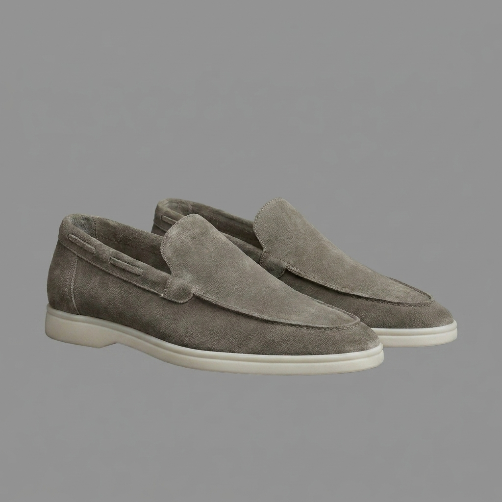 Bruine matte heren instap loafers, ideaal als comfortabele casual of formele schoenen.