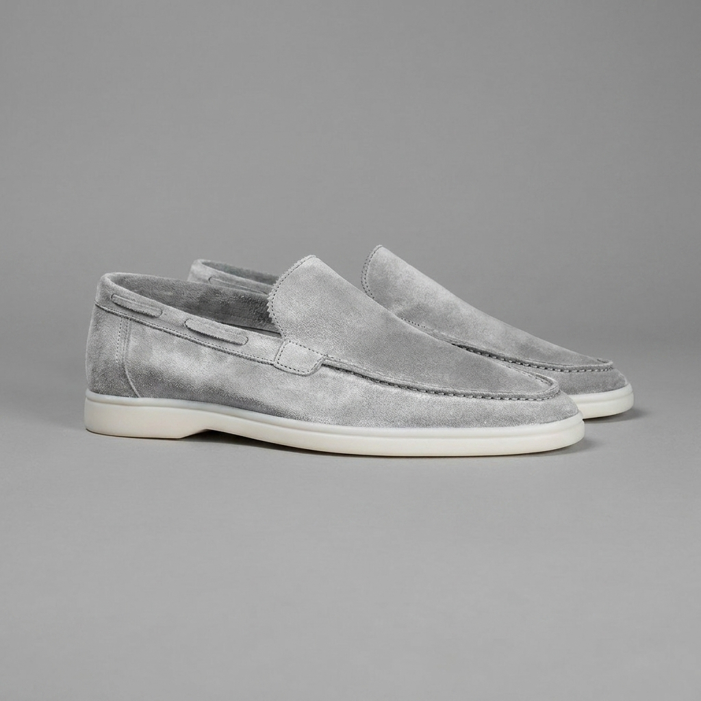 Detail van matte afwerking op comfortabele heren instap loafers, met nadruk op de textuur.