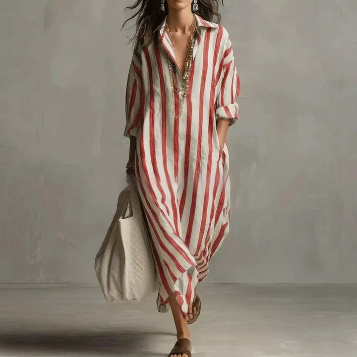 Trendy dames gestreepte A-lijn blousejurk met klassieke kraag. Comfortabele overhemdjurk met driekwartmouw, zomermode.