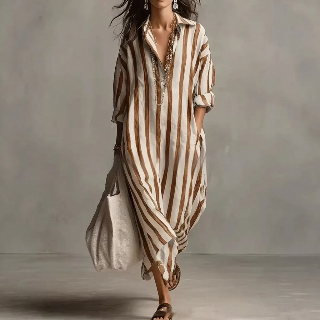 Klassieke gestreepte dames overhemdjurk met kraag en driekwartmouw. Elegante A-lijn blousejurk, comfortabele mode.