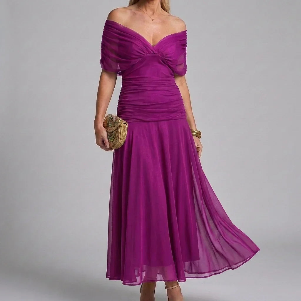 Dames maxi-jurk met unieke print, V-hals en comfortabele A-lijn pasvorm.