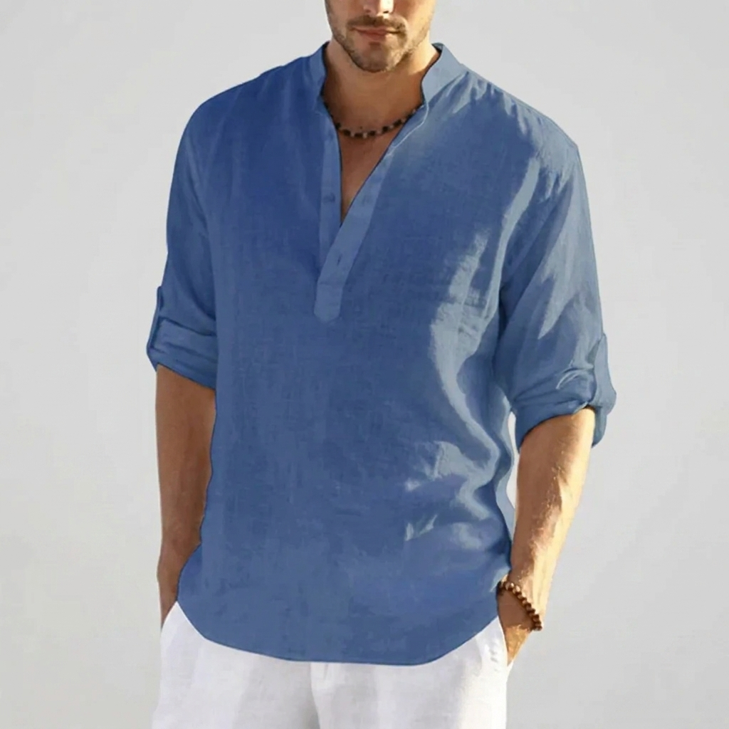 Detailopname van de stof en textuur van het effen heren Henley shirt type CJ26, hoge kwaliteit.
