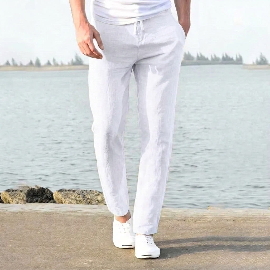 Comfortabele herenbroek CJ26 met trekkoord en rechte pijpen. Ideaal voor een casual zomerlook.