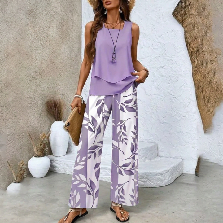 Ideale vakantie dames set: tweedelige gelaagde top en wijde broek, licht en comfortabel voor reizen.