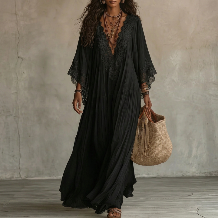 Comfortabele dames strandjurk/zomerjurk (boho stijl) met kanten V-hals en unieke vleermuismouwen, ideaal casual of feestelijk.