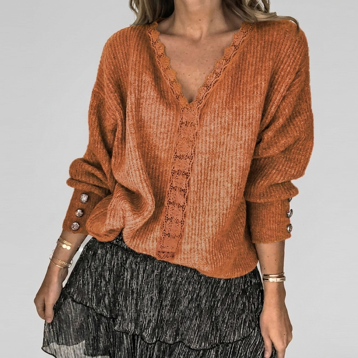 Feestelijke zomerblouse voor dames, met V-hals en stijlvolle opengewerkte details, combineert elegantie en comfort.