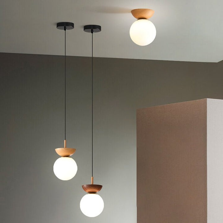 Hedendaagse Hikari plafondlamp, minimalistisch LED design, brengt licht en stijl.