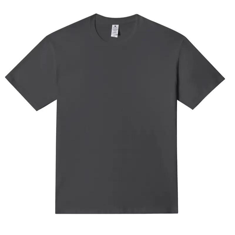 Casual heren zomermode T-shirt met hoge hals, voor een relaxte en moderne uitstraling.
