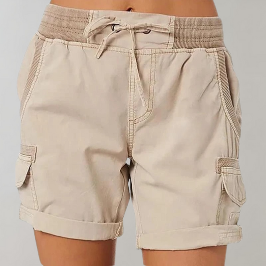 "Hoge taille elegante khaki zomershort voor dames, licht en ademend, geschikt voor casual en semi-formele activiteiten."