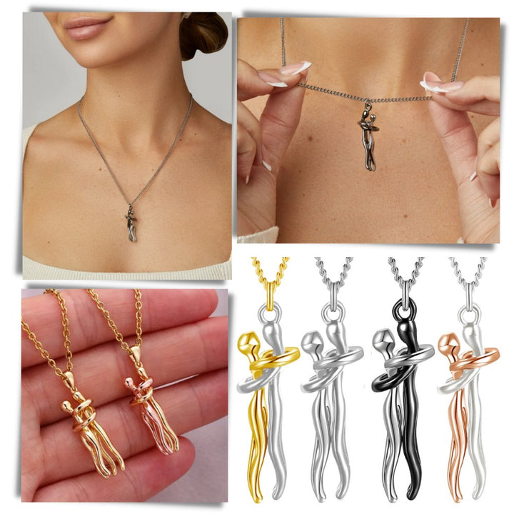Dames & Heren HugNecklace, een uniek sieraad met omhelzingsdesign, ideaal als liefdescadeau.