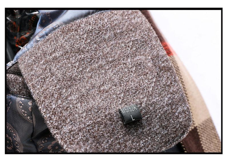 Elegante heren wintermantel, klassieke snit, warme overjas met enkelvoudige knoopsluiting.