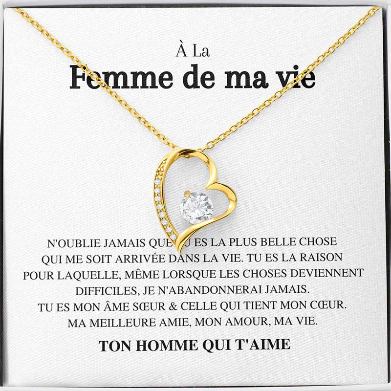 Goudkleurig liefdes collier met hart hanger, onderdeel van een dames sieradenset; perfect voor jubileum.