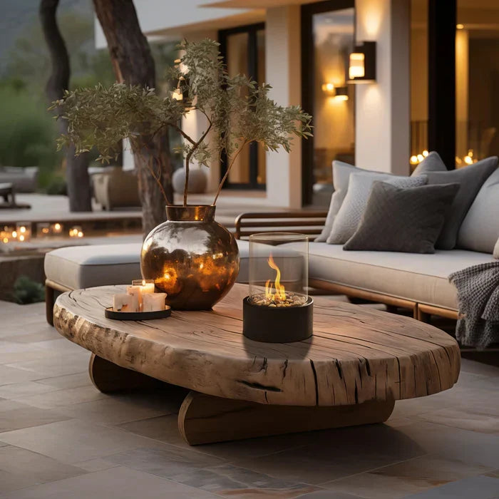 Sfeervolle GlowLuxe tafelvuur lantaarn met moderne uitstraling, brengt warmte en gezelligheid in elke ruimte.