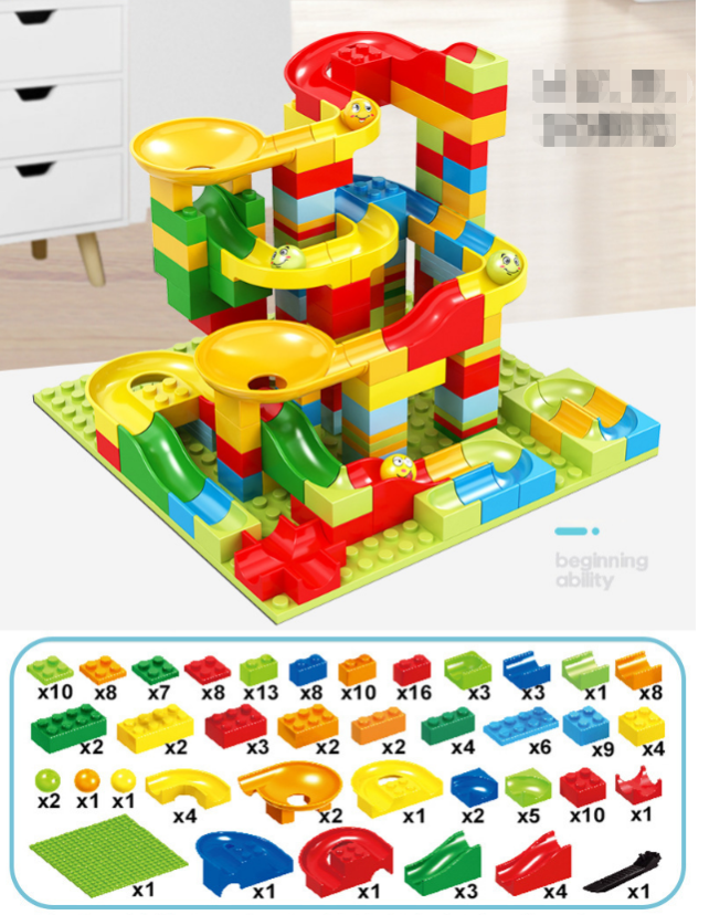 Kleurrijke knikkerbaan met bouwstenen voor eindeloos speelplezier. Ideaal voor creatieve ontwikkeling van kinderen.