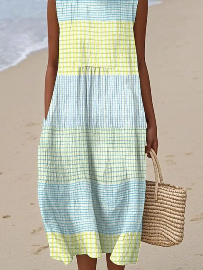 Dames geruite mouwloze midi jurk voor zomerse dagen, een stijlvolle casual zomerjurk.