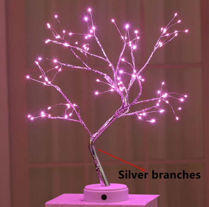 Unieke lichtboom FairyTree sfeerlamp, creëert ontspannende verlichting voor een gezellige interieurdecoratie.