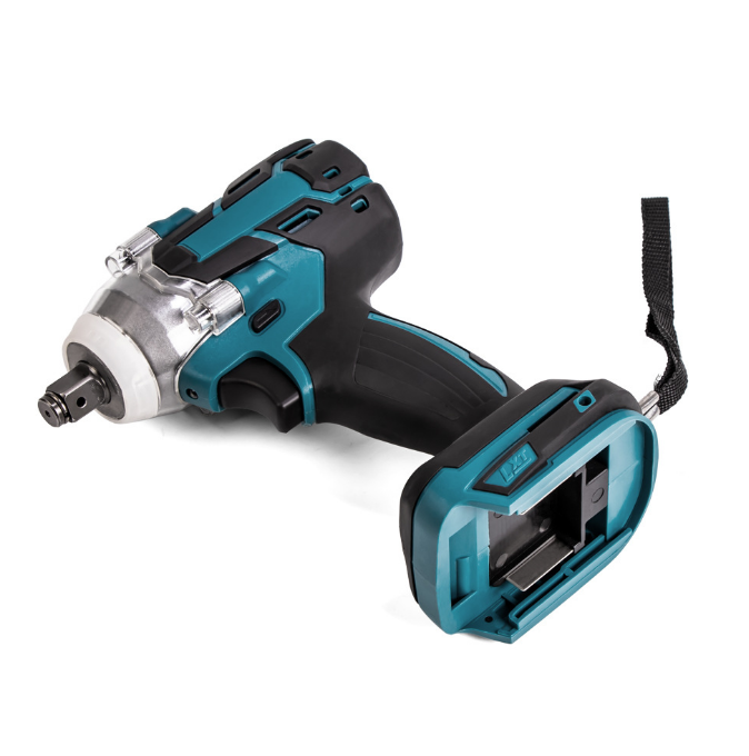 Man gebruikt de Pro Drill elektrische slagmoersleutel voor het losdraaien van een wielmoer.