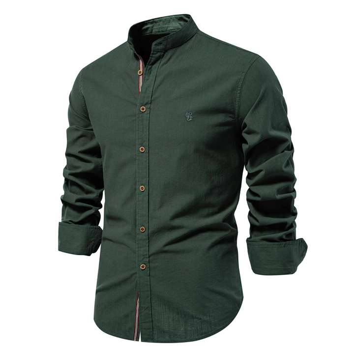 Heren overhemd met button-down kraag en borstzak, lange mouwen, comfortabele regular fit pasvorm.