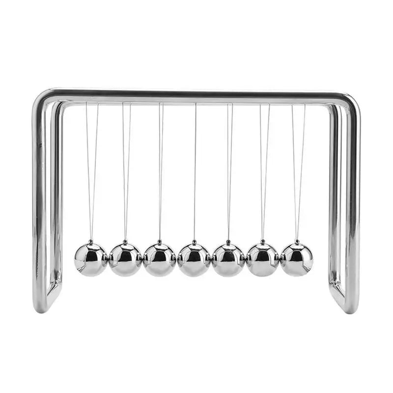 Rustgevende Newton's Cradle balans ballen voor bureau decoratie, perfect voor ontspanning en focus op kantoor.
