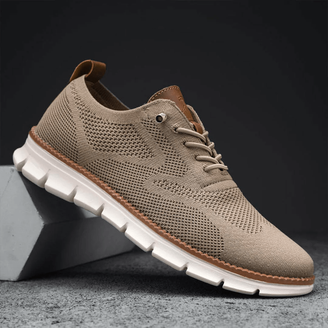 Elias herenschoenen met focus op voetcomfort, lichtgewicht ontwerp en ademend materiaal.