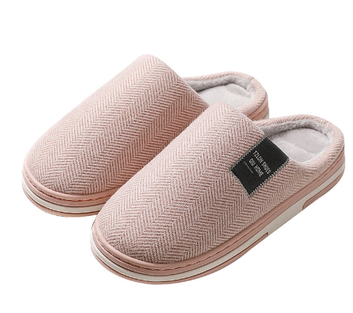 Comfortabele heren pantoffels, luxe en warm. Perfecte huis schoenen voor mannen.